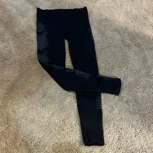 Spanx black patterned leggings